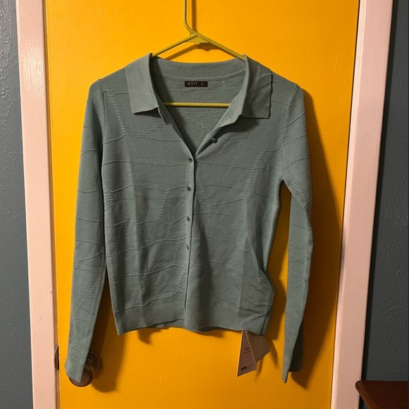 MOTF Premium 100% Wool Textured Cardigan - Picture 3 of 3